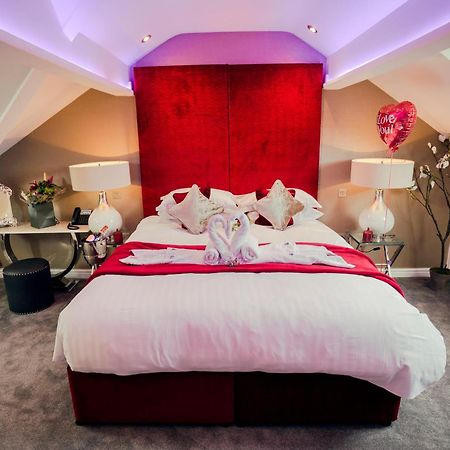 Aphrodites Group - Luxury Hot Tub Suites In Central Lake District! Bowness-on-Windermere Exterior foto