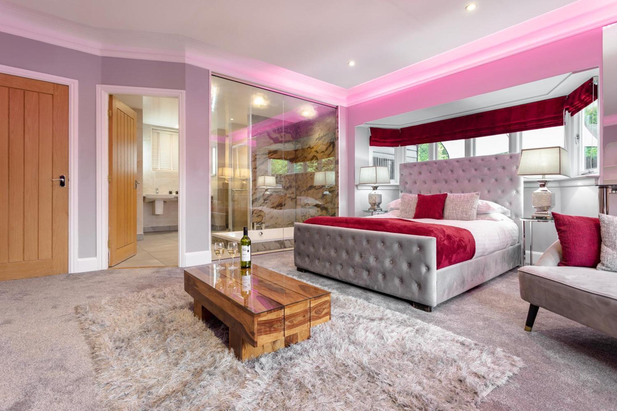 Aphrodites Group - Luxury Hot Tub Suites In Central Lake District! Bowness-on-Windermere Exterior foto