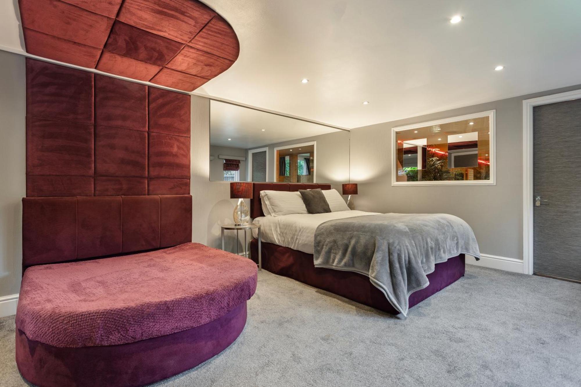 Aphrodites Group - Luxury Hot Tub Suites In Central Lake District! Bowness-on-Windermere Exterior foto